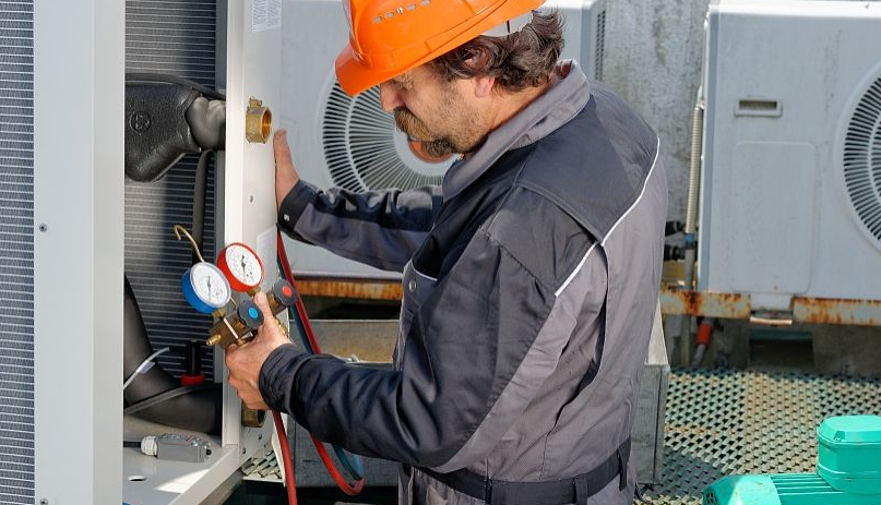 動(dòng)車(chē)檢修電源箱防雨防塵的設(shè)計(jì)要求(圖1)